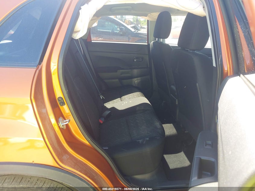 2022 Mitsubishi Outlander VIN JA4ARUAU7NU022476 IAAI salvage auction — FRONT END, Salvage Title, sold $6,500 on 2026-07-12 (photo 8)