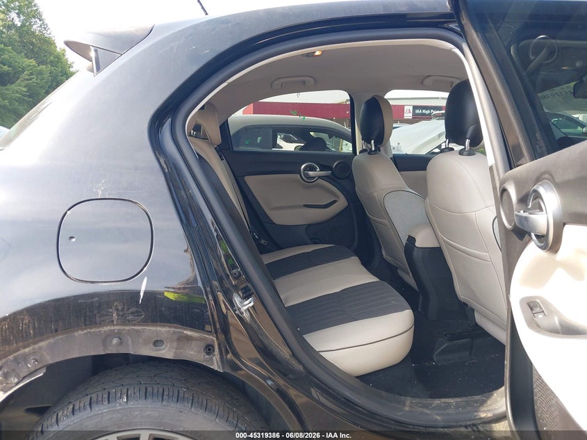 2017 Fiat 500x VIN ZFBCFXDBXHP589273 IAAI salvage auction — REAR END, Wait Title, sold $1,100 on 2026-09-05 (photo 8)
