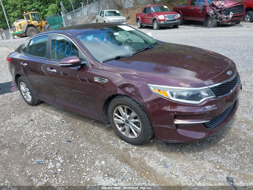 2017 Kia Optima VIN 5XXGT4L31HG166556 IAAI salvage auction — FRONT END, Salvage (Pennsylvania), sold $1,225 on 2026-07-07 (photo 1)