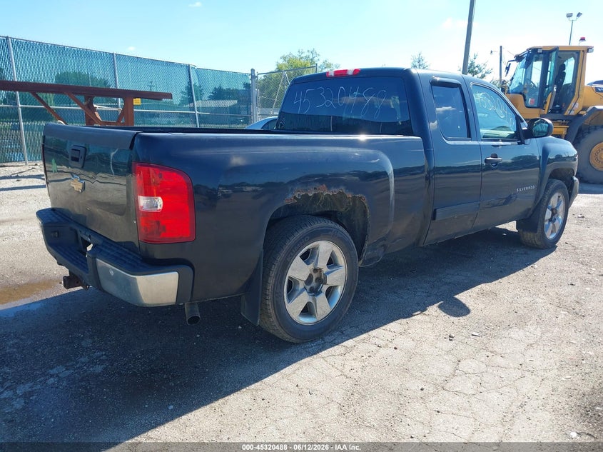 2011 Chevrolet Silverado VIN 1GCRKSE36BZ227790 IAAI salvage auction — NORMAL WEAR, Salvage (Texas), sold $1,000 on 2026-09-02 (photo 4)