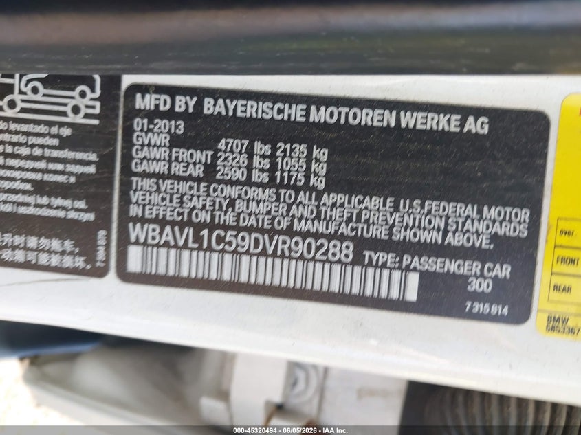 2013 BMW X1 VIN WBAVL1C59DVR90288 IAAI salvage auction — NORMAL WEAR, Clear (Wisconsin), sold $625 on 2026-07-15 (photo 9)