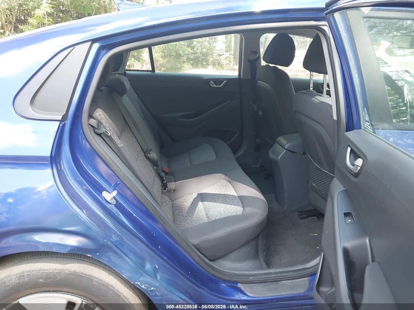 2019 Hyundai Ioniq VIN KMHC65LC5KU178931 IAAI salvage auction — REAR END, Salvage Title, sold $1,200 on 2026-07-28 (photo 8)