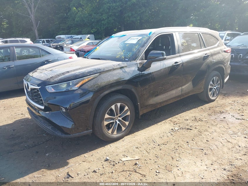 2023 Toyota Highlander VIN 5TDKDRBH5PS526345 IAAI salvage auction — UNKNOWN, Mv-907A (New York), sold $14,825 on 2026-07-28 (photo 2)
