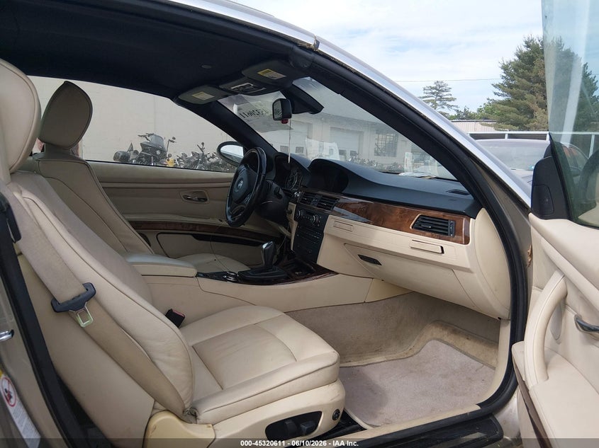 2007 BMW 3er VIN WBAWL73547PX50226 IAAI salvage auction — NORMAL WEAR, Original (New Hampshire), sold $575 on 2026-07-22 (photo 5)
