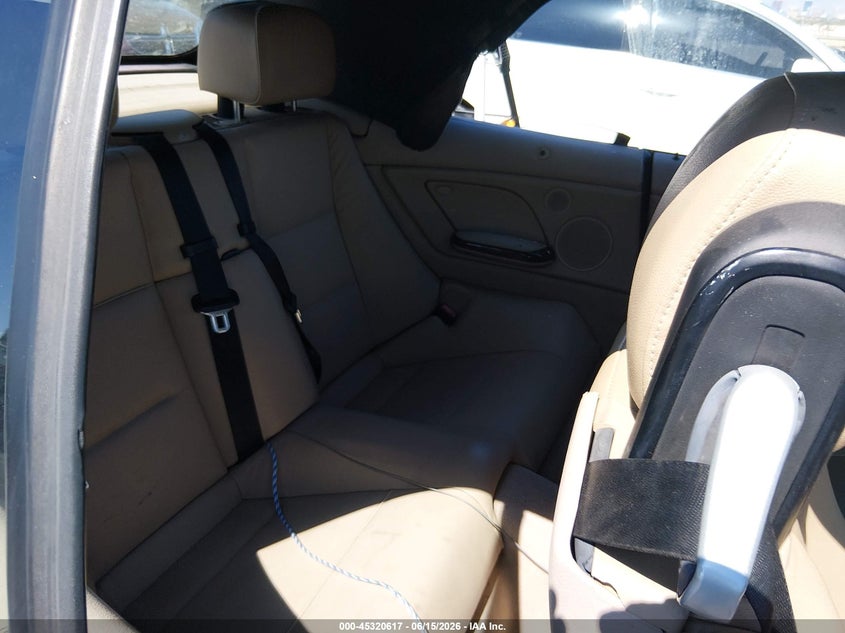 2002 BMW 3 series VIN WBABS33412PG85106 IAAI salvage auction — NORMAL WEAR, Clear (Utah), sold $500 on 2026-07-24 (photo 8)