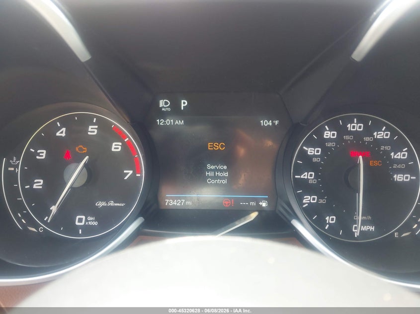 2017 Alfa romeo Giulia VIN ZARFAEENXH7561243 IAAI salvage auction — NORMAL WEAR, Salvage Title, sold $2,500 on 2026-07-22 (photo 7)