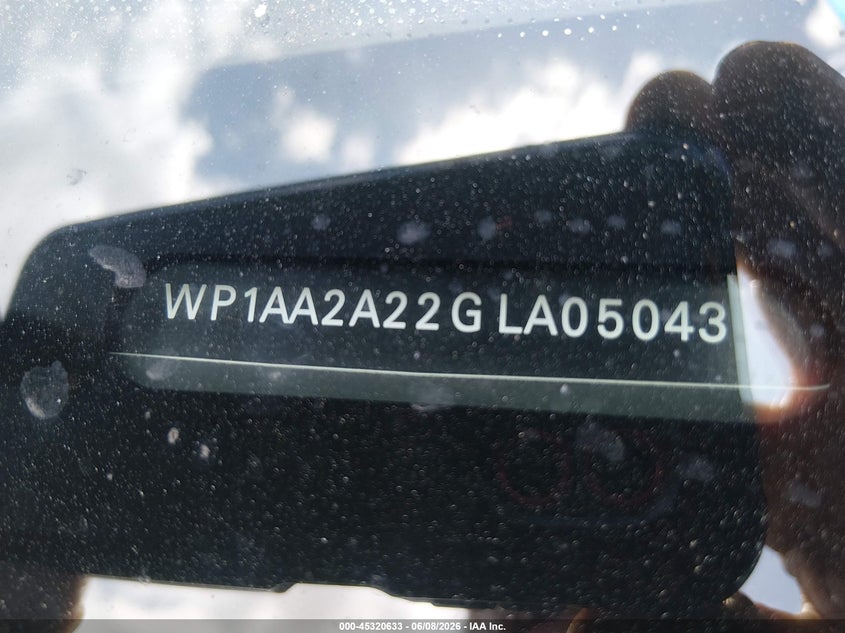 2016 Porsche Cayenne VIN WP1AA2A22GLA05043 IAAI salvage auction — NORMAL WEAR, Original (Texas), sold $7,200 on 2026-07-13 (photo 9)