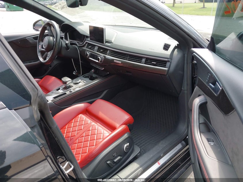 2019 Audi S5 VIN WAUB4CF54KA064599 IAAI salvage auction — REAR END, Mv-907A (New York), sold $7,100 on 2026-07-28 (photo 5)