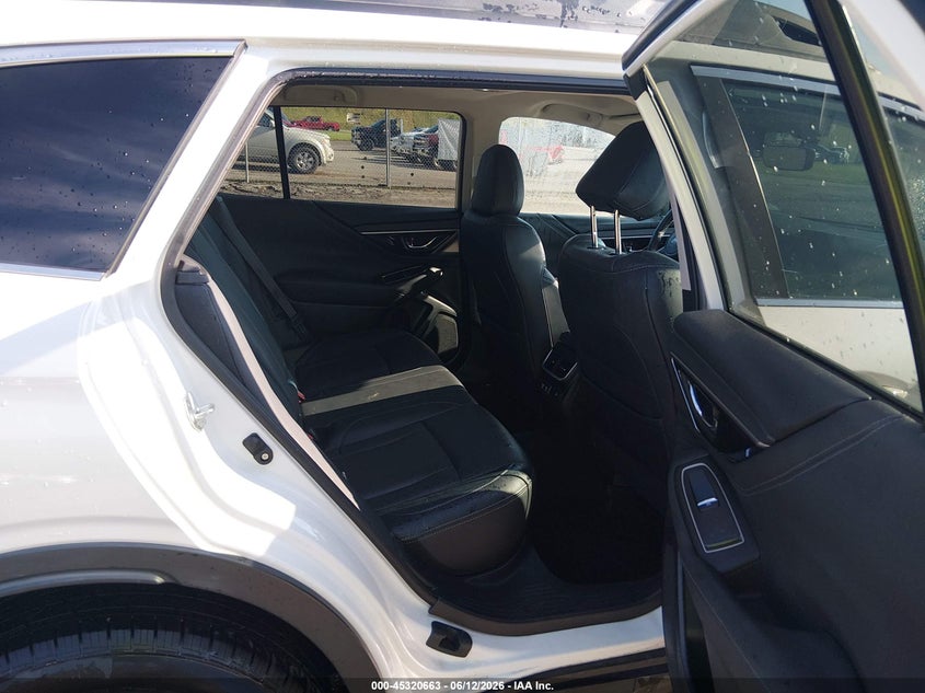 2022 Subaru Outback VIN 4S4BTANC8N3229813 IAAI salvage auction — REAR END, Salvage Title, sold $6,100 on 2026-08-29 (photo 8)