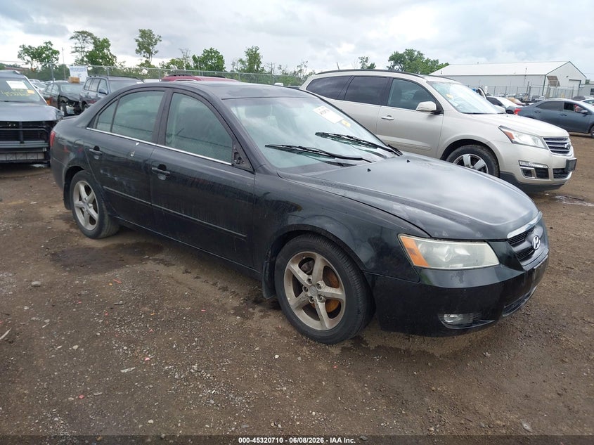 2008 Hyundai Sonata VIN 5NPEU46F28H336647 IAAI salvage auction — FRONT & REAR, Salvage (Ohio), sold $300 on 2026-07-23 (photo 1)
