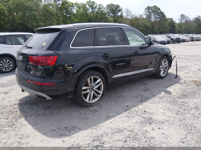 2018 Audi Q7 VIN WA1VAAF72JD053459 IAAI salvage auction — NORMAL WEAR, Clear (South Carolina), sold $3,300 on 2026-07-21 (photo 4)