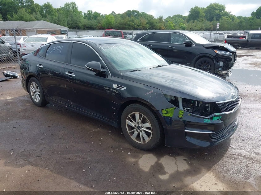2018 Kia Optima VIN 5XXGT4L38JG212633 IAAI salvage auction — FRONT & REAR, Salvage Title, sold $1,150 on 2026-07-14 (photo 1)