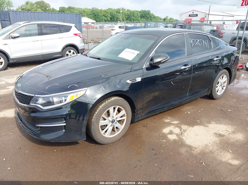 2018 Kia Optima VIN 5XXGT4L38JG212633 IAAI salvage auction — FRONT & REAR, Salvage Title, sold $1,150 on 2026-07-14 (photo 2)