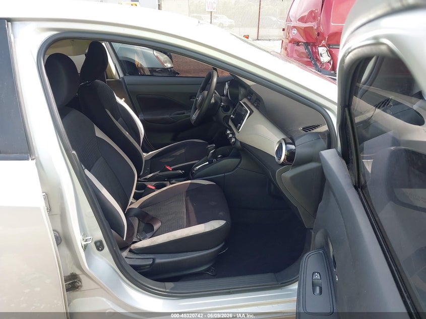 2021 Nissan Versa VIN 3N1CN8EV0ML826358 IAAI salvage auction — LEFT SIDE, Salvage Title, sold $2,300 on 2026-09-05 (photo 5)