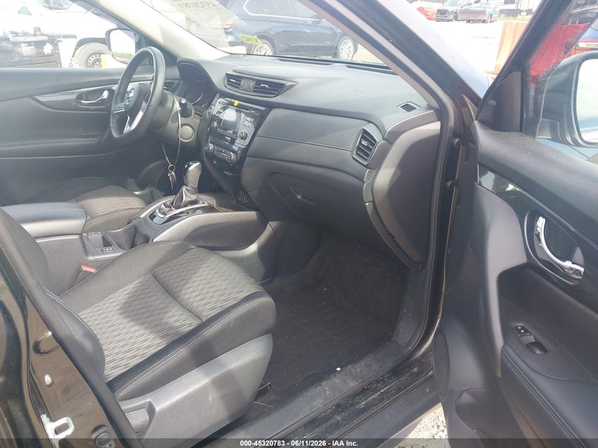 2017 Nissan Rogue VIN KNMAT2MV2HP575572 IAAI salvage auction — FRONT END, Clear (Wisconsin), sold $875 on 2026-07-16 (photo 5)