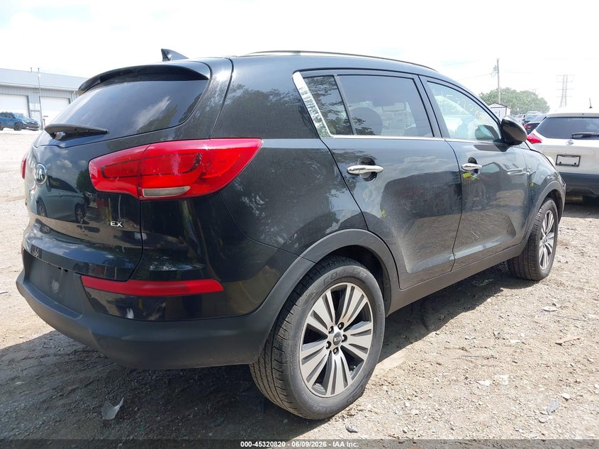 2015 Kia Sportage VIN KNDPC3AC8F7723725 IAAI salvage auction — FRONT END, Salvage Title, sold $2,800 on 2026-07-15 (photo 4)