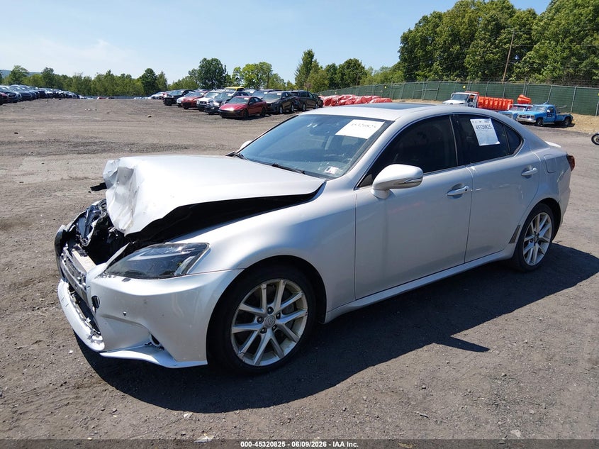2011 Lexus Is 350 VIN JTHCE5C25B5000833 IAAI salvage auction — FRONT END, Salvage (Pennsylvania), sold $125 on 2026-07-14 (photo 2)