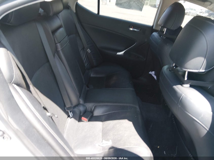 2011 Lexus Is 350 VIN JTHCE5C25B5000833 IAAI salvage auction — FRONT END, Salvage (Pennsylvania), sold $125 on 2026-07-14 (photo 8)