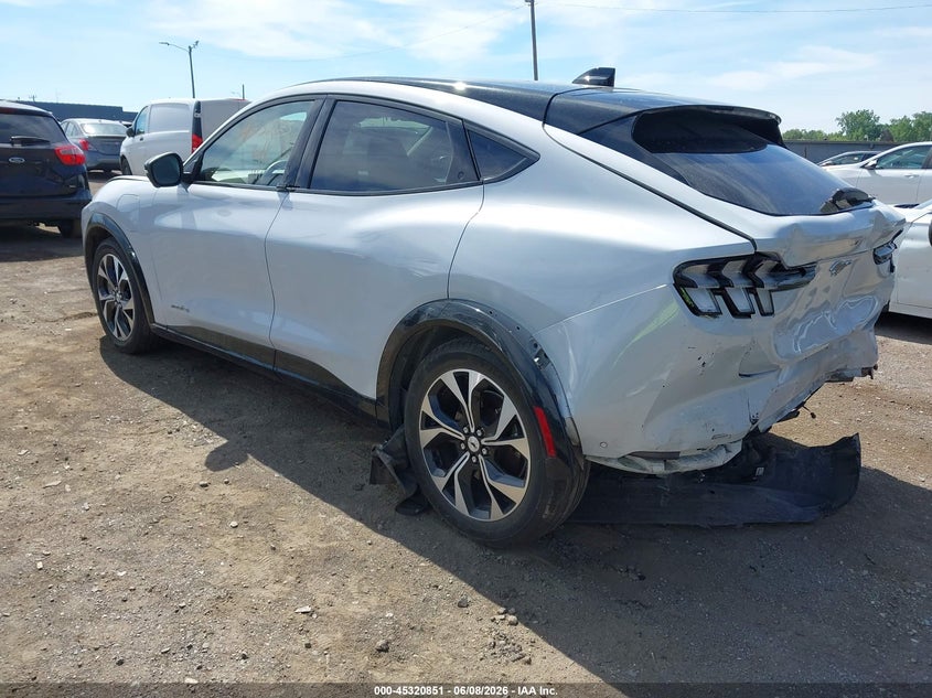2021 Ford Mustang mach-e VIN 3FMTK3SS5MMA54576 IAAI salvage auction — REAR END, Salvage Title, sold $9,350 on 2026-08-20 (photo 3)