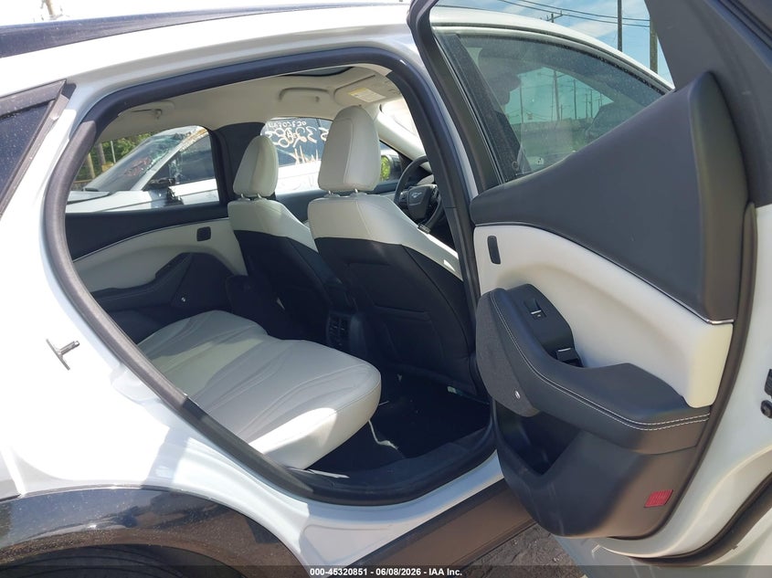2021 Ford Mustang mach-e VIN 3FMTK3SS5MMA54576 IAAI salvage auction — REAR END, Salvage Title, sold $9,350 on 2026-08-20 (photo 8)