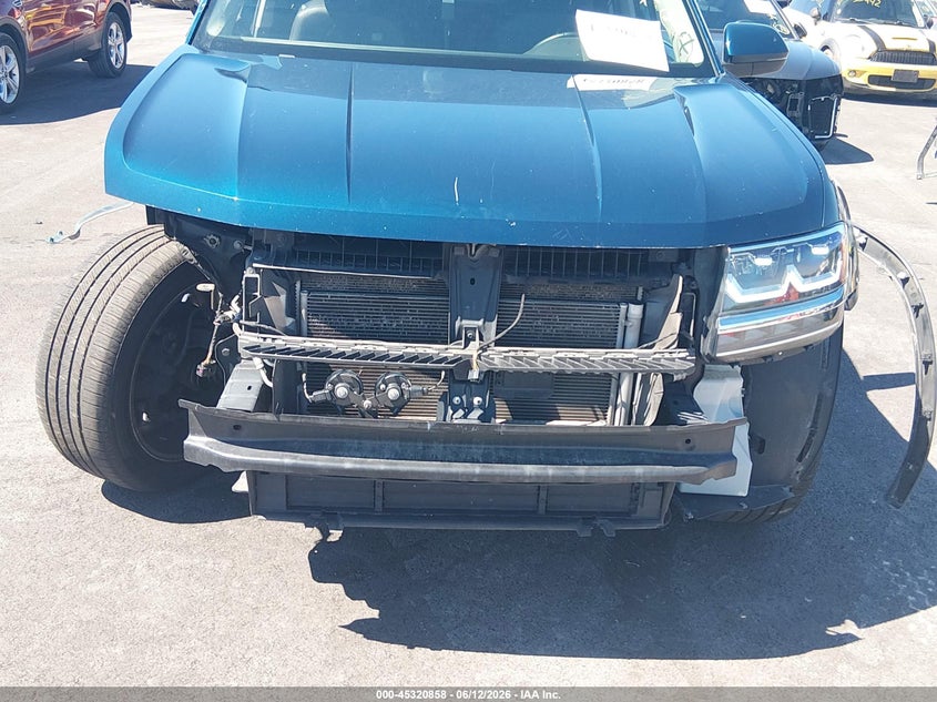 2019 Volkswagen Atlas VIN 1V2UR2CA9KC538266 IAAI salvage auction — FRONT END, Salvage Title, sold $2,200 on 2026-08-13 (photo 6)