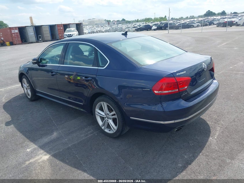 2015 Volkswagen Passat VIN 1VWBS7A37FC031058 IAAI salvage auction — SIDE, Salvage Title, sold $25 on 2026-07-28 (photo 3)