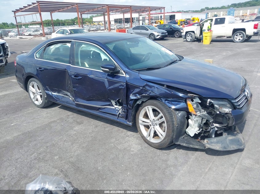 2015 Volkswagen Passat VIN 1VWBS7A37FC031058 IAAI salvage auction — SIDE, Salvage Title, sold $25 on 2026-07-28 (photo 6)