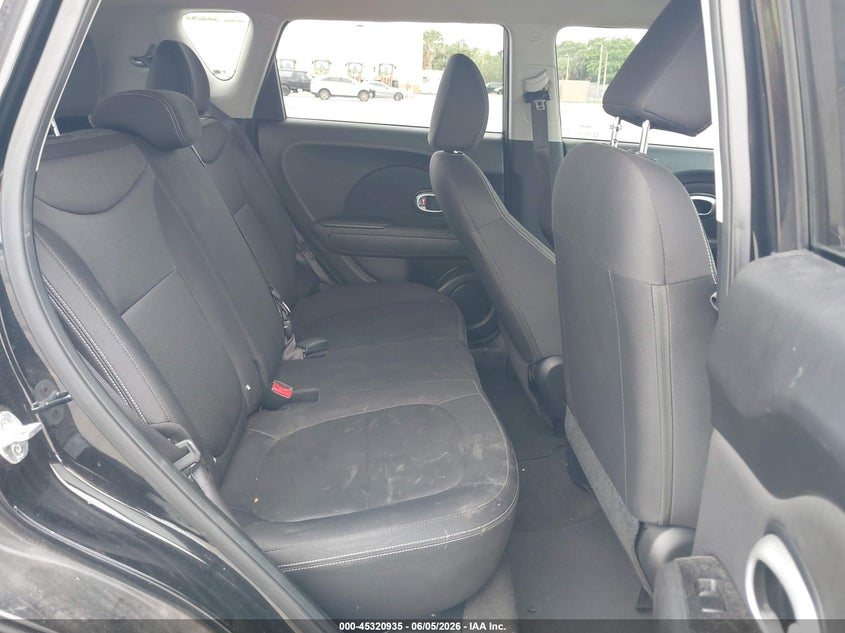 2015 Kia Soul VIN KNDJN2A27F7167246 IAAI salvage auction — NORMAL WEAR, Salvage (Florida), sold $475 on 2026-07-16 (photo 8)