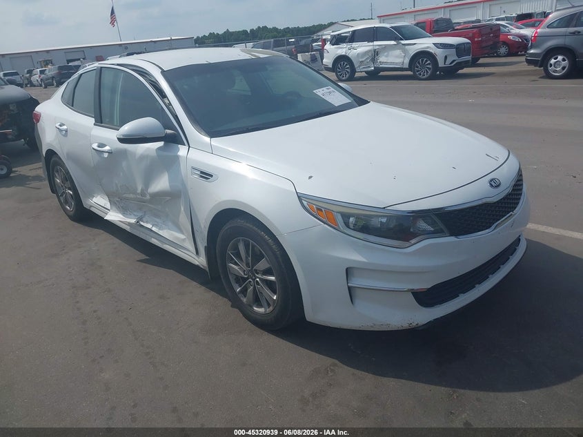 2016 Kia Optima VIN 5XXGT4L3XGG040243 IAAI salvage auction — RIGHT SIDE, Salvage Title, sold $600 on 2026-07-29 (photo 1)