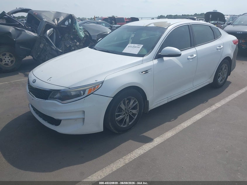 2016 Kia Optima VIN 5XXGT4L3XGG040243 IAAI salvage auction — RIGHT SIDE, Salvage Title, sold $600 on 2026-07-29 (photo 2)
