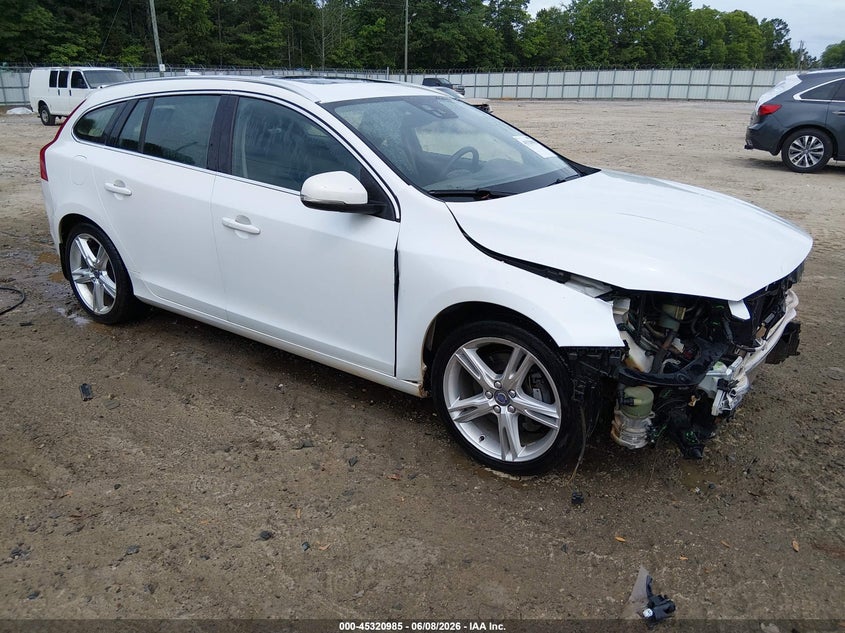 2016 Volvo V60 VIN YV1612SM9G1311847 IAAI salvage auction — FRONT END, Salvage (Idaho), sold $1,375 on 2026-08-06 (photo 1)