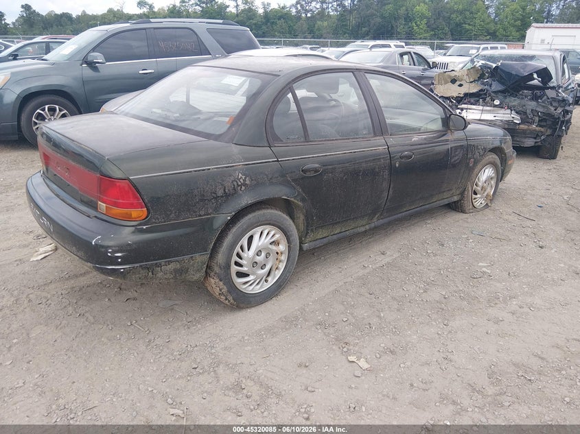 1999 Saturn Sl2 VIN 1G8ZJ5272XZ130003 IAAI salvage auction — NORMAL WEAR, Clear (Virginia), sold $200 on 2026-07-10 (photo 4)