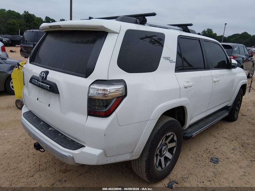 2018 Toyota 4runner VIN JTEBU5JR5J5527832 IAAI salvage auction — FRONT END, Salvage Title, sold $8,200 on 2026-07-20 (photo 4)