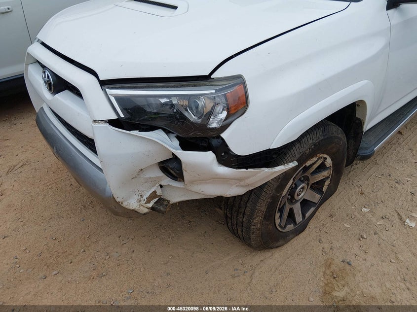 2018 Toyota 4runner VIN JTEBU5JR5J5527832 IAAI salvage auction — FRONT END, Salvage Title, sold $8,200 on 2026-07-20 (photo 6)