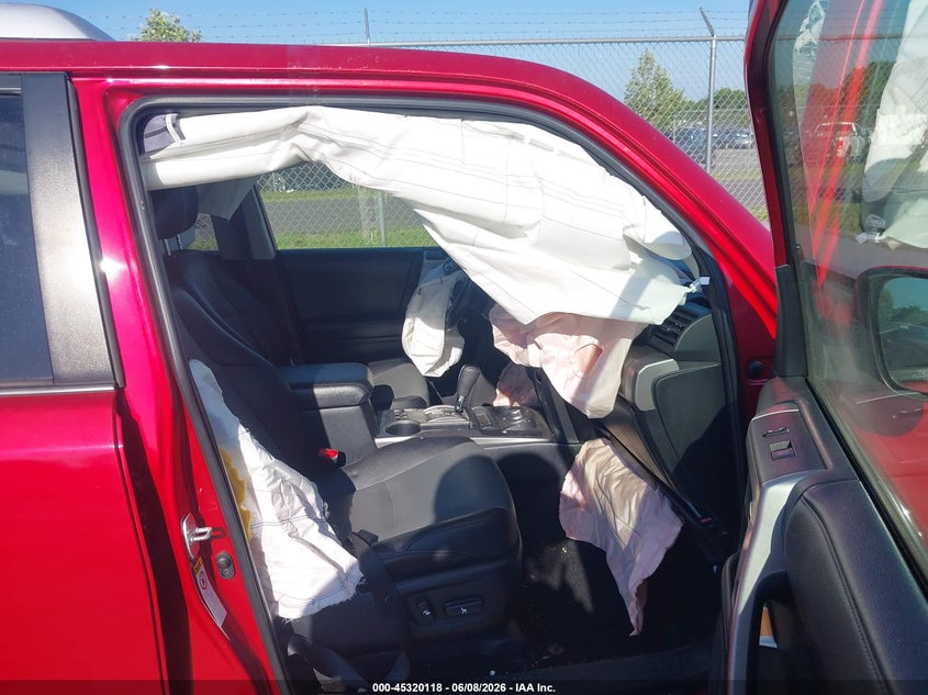 2018 Toyota 4runner VIN JTEBU5JR5J5524526 IAAI salvage auction — FRONT END, Salvage Title, sold $7,200 on 2026-07-21 (photo 5)