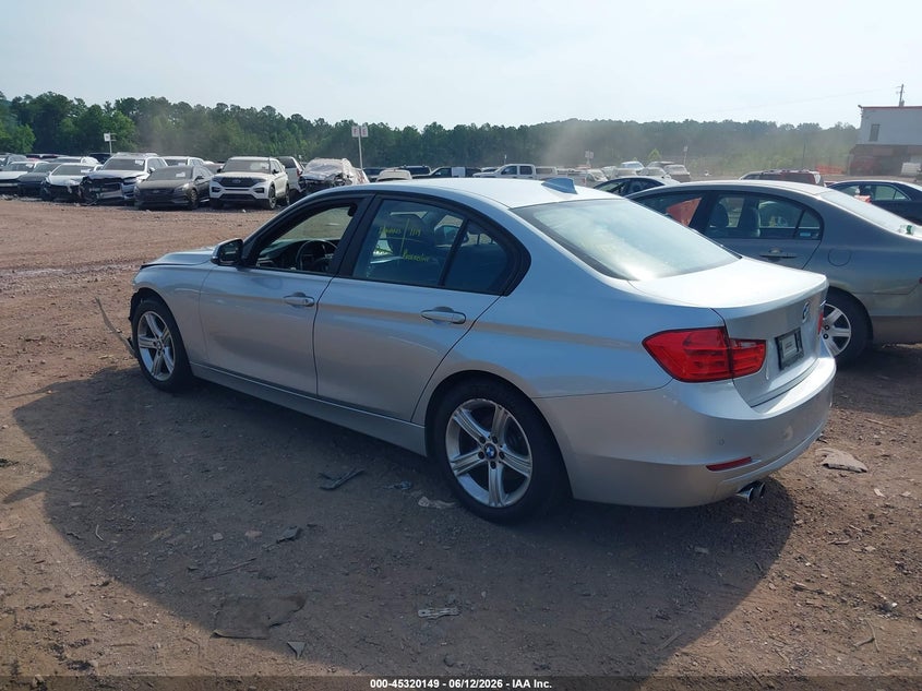 2015 BMW 3er VIN WBA3A5G51FNS84658 IAAI salvage auction — FRONT END, Salvage (Alabama), sold $1,150 on 2026-07-15 (photo 3)