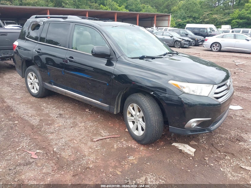 2013 Toyota Highlander VIN 5TDBK3EH1DS263555 IAAI salvage auction — ROOF, Salvage (Alabama), sold $2,200 on 2026-07-29 (photo 1)