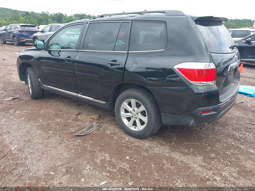2013 Toyota Highlander VIN 5TDBK3EH1DS263555 IAAI salvage auction — ROOF, Salvage (Alabama), sold $2,200 on 2026-07-29 (photo 3)