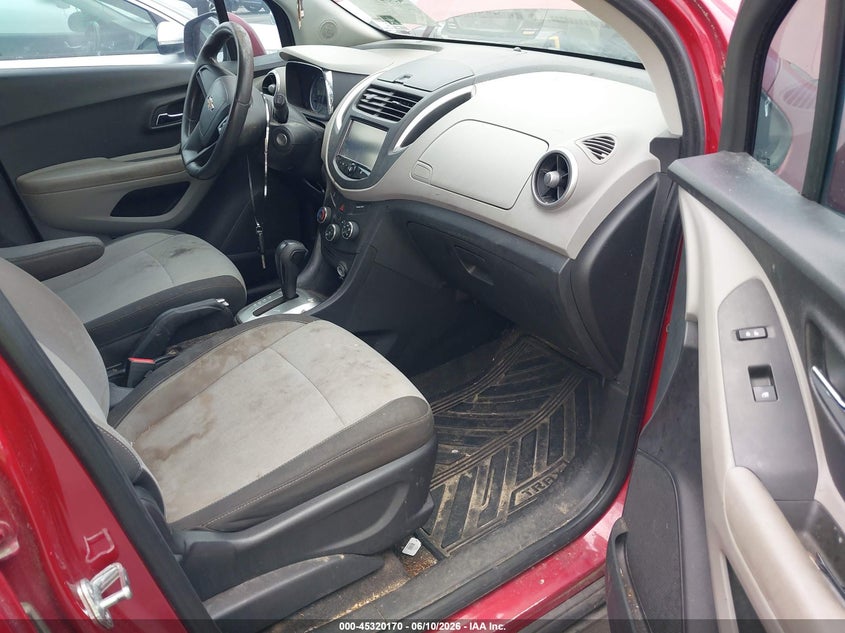 2015 Chevrolet Trax VIN KL7CJKSB3FB154264 IAAI salvage auction — NORMAL WEAR, Clear (North Carolina), sold $250 on 2026-07-22 (photo 5)