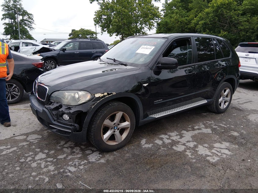 2010 BMW X5 VIN 5UXFE4C52AL381231 IAAI salvage auction — LEFT FRONT, Salvage (Kentucky), sold $525 on 2026-07-29 (photo 2)