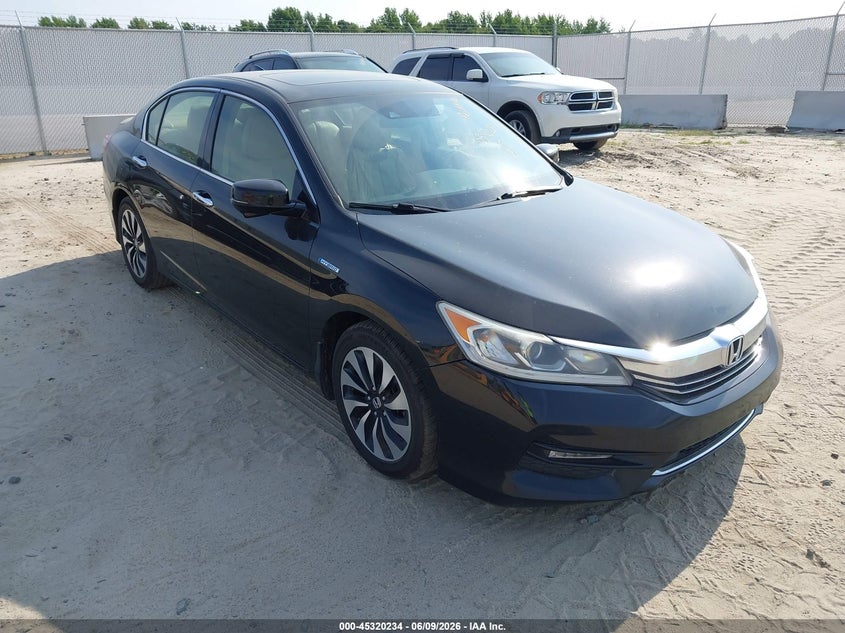 2017 Honda Accord VIN JHMCR6F54HC009978 IAAI salvage auction — NORMAL WEAR, Salvage Title, sold $1,850 on 2026-07-07 (photo 1)
