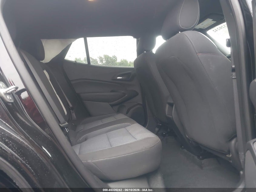 2024 Chevrolet Trax VIN KL77LGE25RC130230 IAAI salvage auction — REAR END, Salvage Title, sold $7,600 on 2026-07-11 (photo 8)