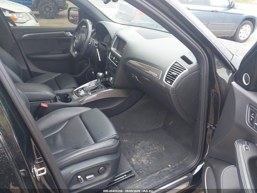 2017 Audi Sq5 VIN WA1CCAFP5HA080040 IAAI salvage auction — FRONT END, Salvage Title, sold $10,025 on 2026-07-16 (photo 5)