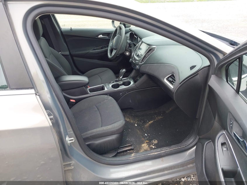 2017 Chevrolet Cruze VIN 1G1BE5SM6H7131145 IAAI salvage auction — FRONT END, Salvage Title, sold $2,700 on 2026-07-05 (photo 5)