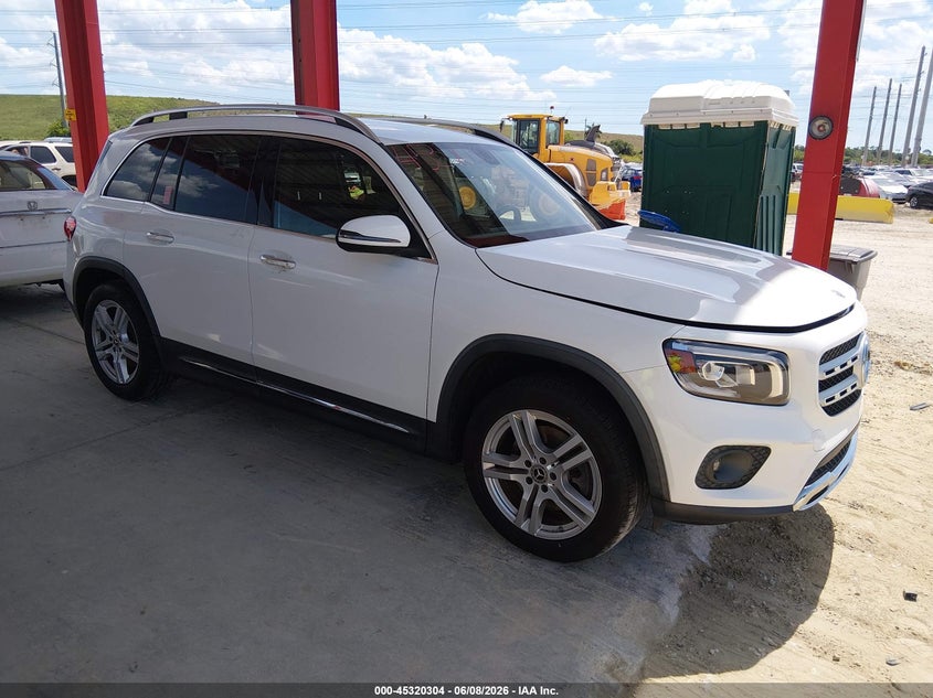 2021 Mercedes-benz Glb VIN W1N4M4GB2MW090753 IAAI salvage auction — LEFT SIDE, Rebuildable (Florida), sold $4,950 on 2026-07-28 (photo 1)