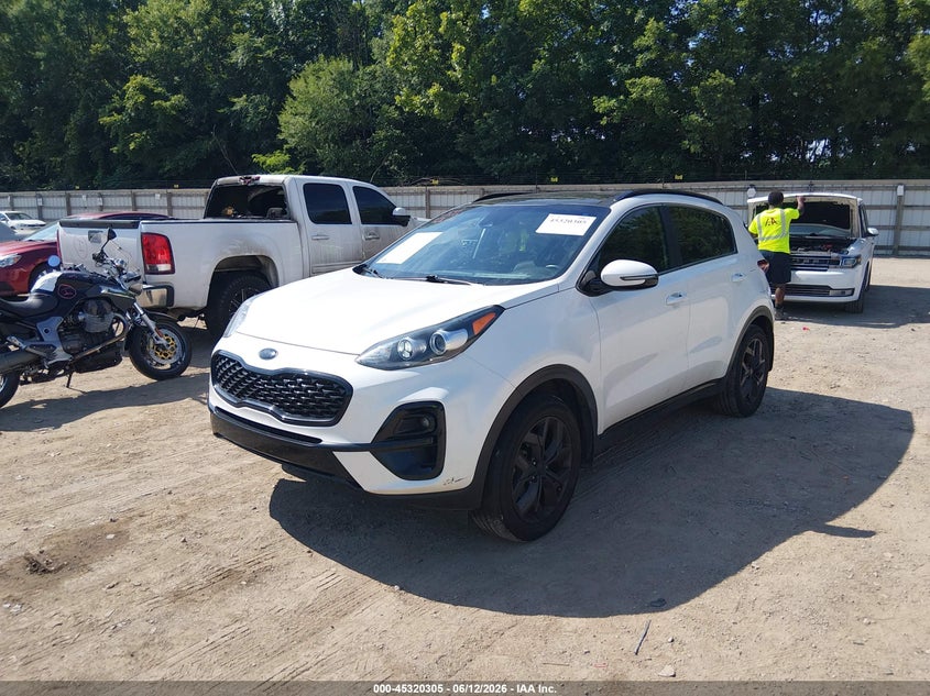 2022 Kia Sportage VIN KNDP6CAC0N7960716 IAAI salvage auction — SIDE, Salvage (Tennessee), sold $5,200 on 2026-07-09 (photo 2)