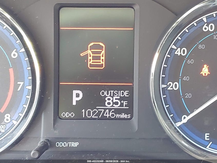 2018 Toyota Corolla VIN 5YFBURHE9JP840447 IAAI salvage auction — LEFT REAR, Salvage Title, sold $3,600 on 2026-07-08 (photo 7)