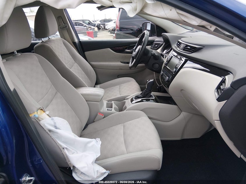 2020 Nissan Rogue VIN JN1BJ1CW3LW381410 IAAI salvage auction — RIGHT REAR, Salvage Title, sold $2,250 on 2026-07-21 (photo 5)