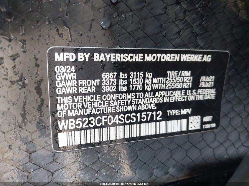 2025 BMW Ix VIN WB523CF04SCS15712 IAAI salvage auction — REAR END, Salvage Title, sold $32,700 on 2026-08-24 (photo 9)