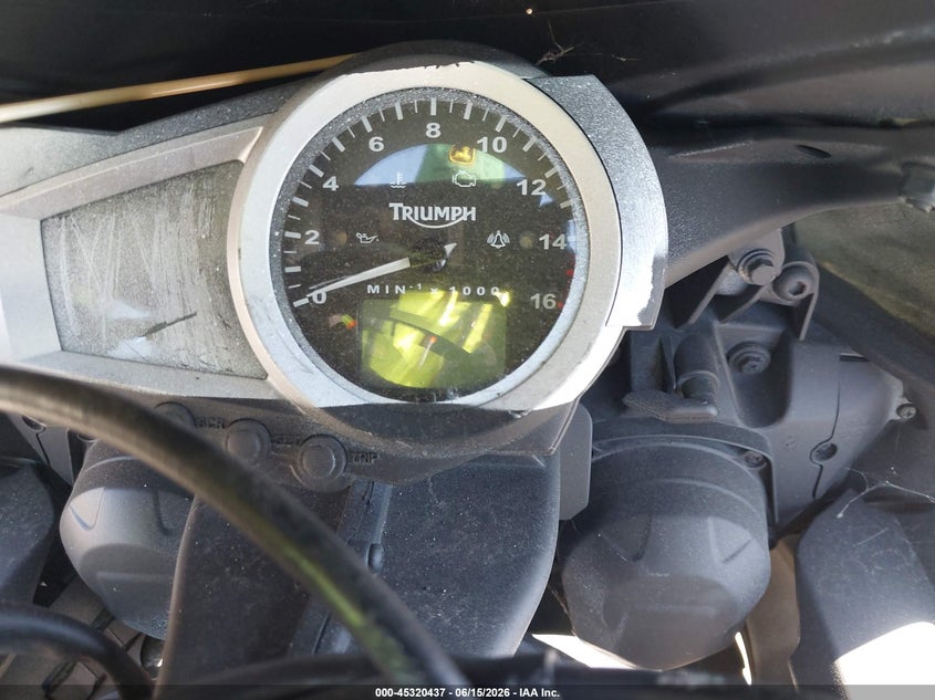 2010 Triumph motorcycle Daytona VIN SMTD00NS2AJ411005 IAAI salvage auction — NORMAL WEAR, Clear - Dealer Only (California), sold $900 on 2026-07-13 (photo 7)